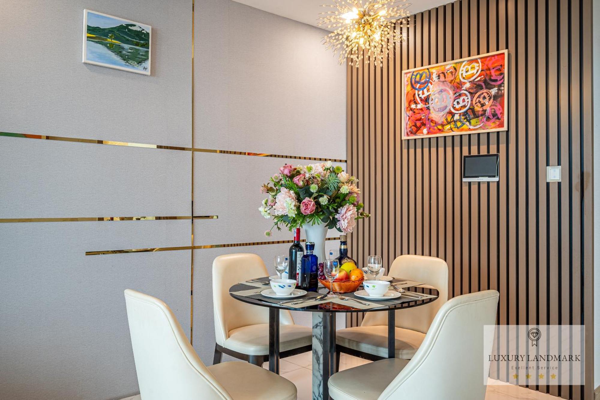 הו צ'י מין סיטי The Signature Landmark 81 - Vinhomes Central Binh Thanh מראה חיצוני תמונה